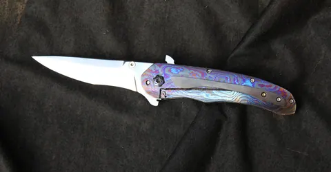 Launching a new design from Andre Erasmus Knives – the Kopetski Hooker