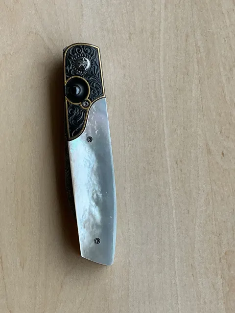 Knife by Des Horn