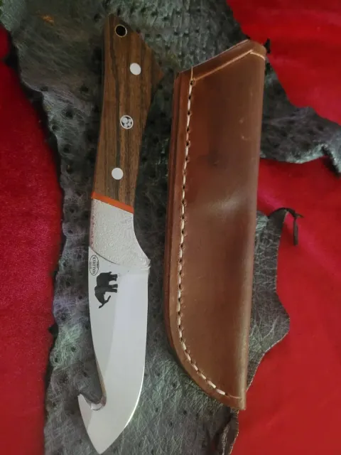 Knife by Desmond Waldeck