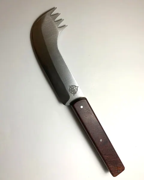 Nelson Knife by Donald Peake