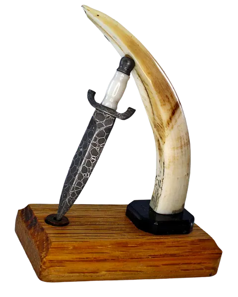 Miniature Display Knife by Dries van Dyk