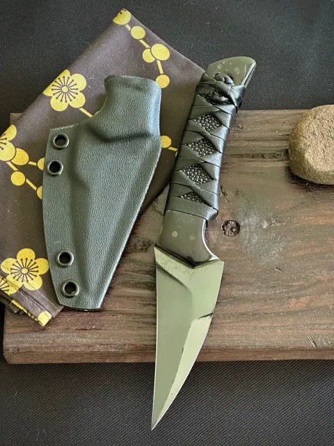 The Shrike - “Hanzo” by Gavin Coleman