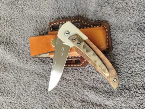 Linerlock by Kobus Miller