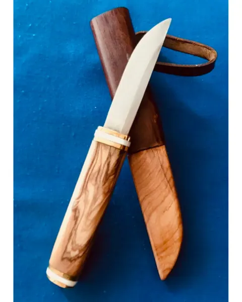 LdJ Knife 1 by Louis de Jager