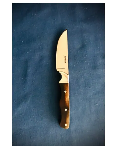 Knife by Louis de Jager