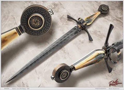 Round Pommel Quillon Dagger by Neels van den Berg