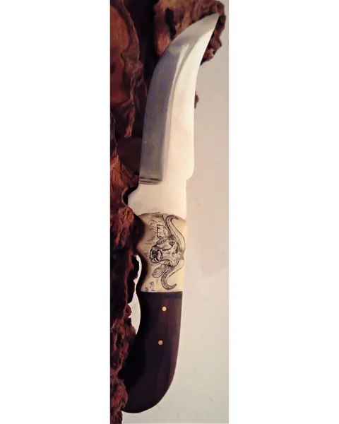 Knife by Phillip Verwey
