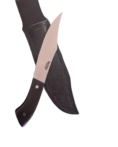 WZ Utility hunter with  Buffalo horn by Wayne Zietsman